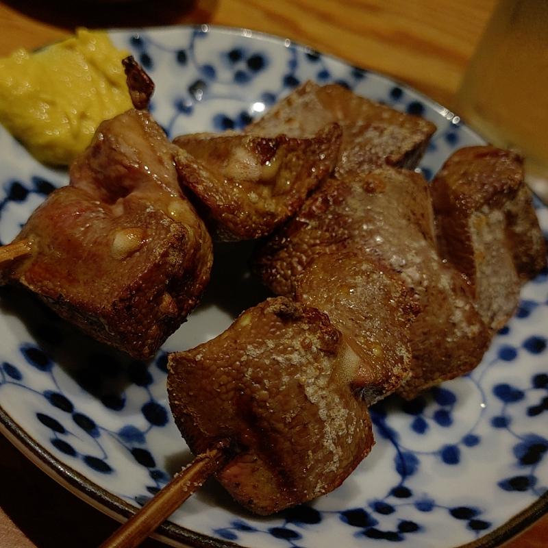 カシラ(もつ焼き小江戸)