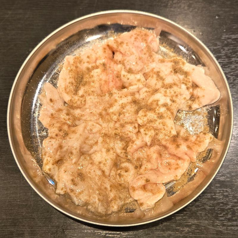 とんちゃん焼き シロ 塩コショウ(六六 鳥焼肉はじめましたの巻)