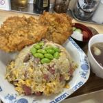 鶏の唐揚げチャーハン2個セット(中華料理 タカノ)