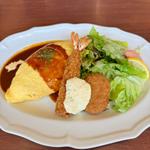 ロイヤルオムライスwith天然海老フライ&蟹のクリームコロッケ