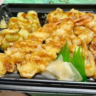 海老2尾とそら豆の天重