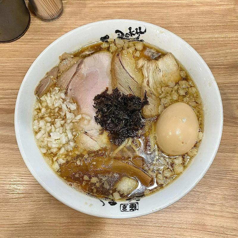 燕三条ラーメン 〆ご飯つき 麺量200g 煮玉子(麺屋丈六 キーノ和歌山)