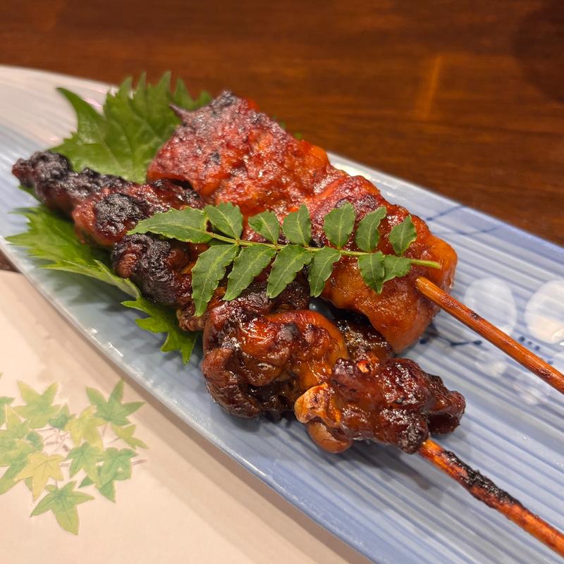 うなぎの短冊と肝串焼(寿司厨房 六山)