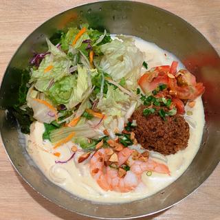 胡麻香る！冷やし豆乳担々うどん