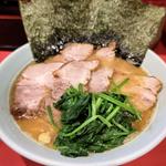 チャーシューメン(横浜家系ラーメン 黄金家)
