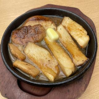 焼き椎茸とエリンギステーキ(てんぐ大ホール 鶴ヶ島若葉店)