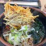 かけそば＋ごぼう天(めんや)