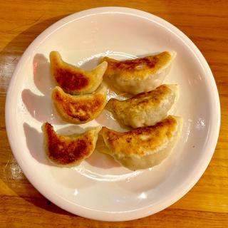 ニンニクがっつり焼き餃子3ヶ(小皿中華料理 マルチュー)