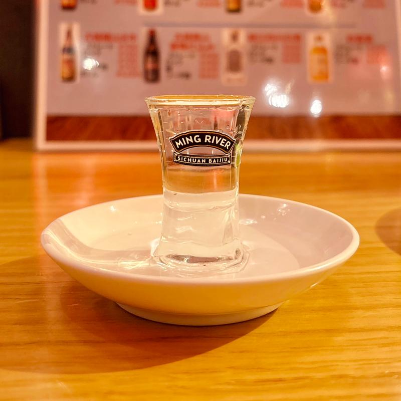 明江四川白酒(小皿中華料理 マルチュー)