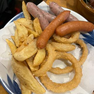 (武州うどんあかね&みどりダイニング)