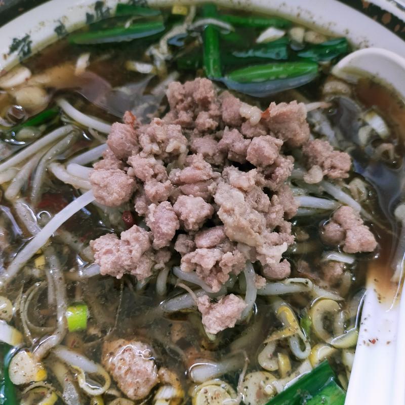 麻辣刀削麺(中華料理 源隆)