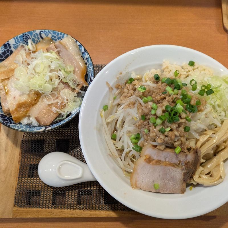 油そば(中華そば 肴 yamago 2号店)