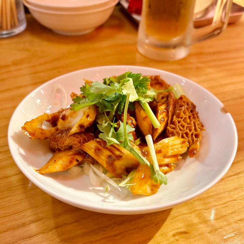 牛ハチノスとセロリの辛味和え(小皿中華料理 マルチュー)