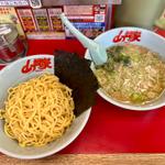 醤油つけ麺(ラーメン山岡家 南2条店)