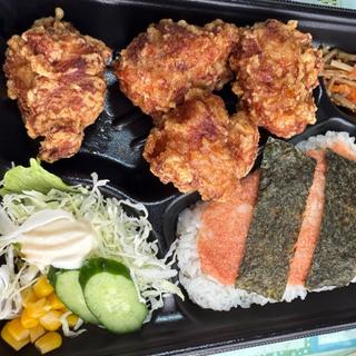から揚げ弁当　明太子トッピング