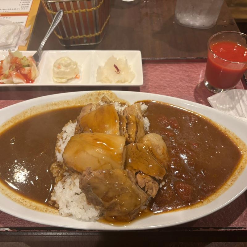 角煮カレー【2色】(咖喱屋 玄)