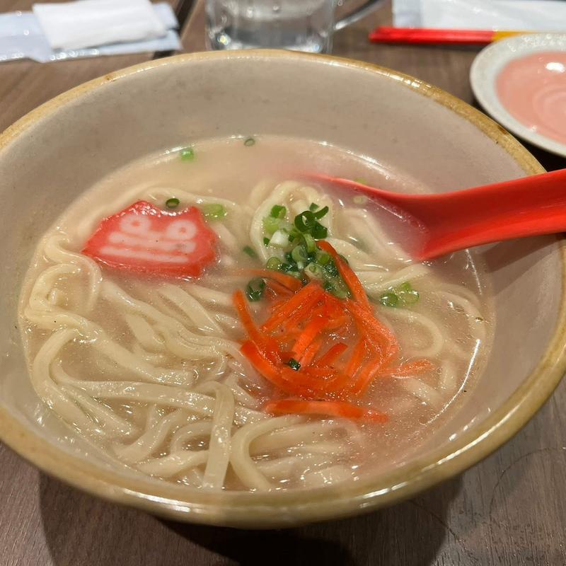 ソーキそば(沖縄酒場じゅにまーる 横浜本店)