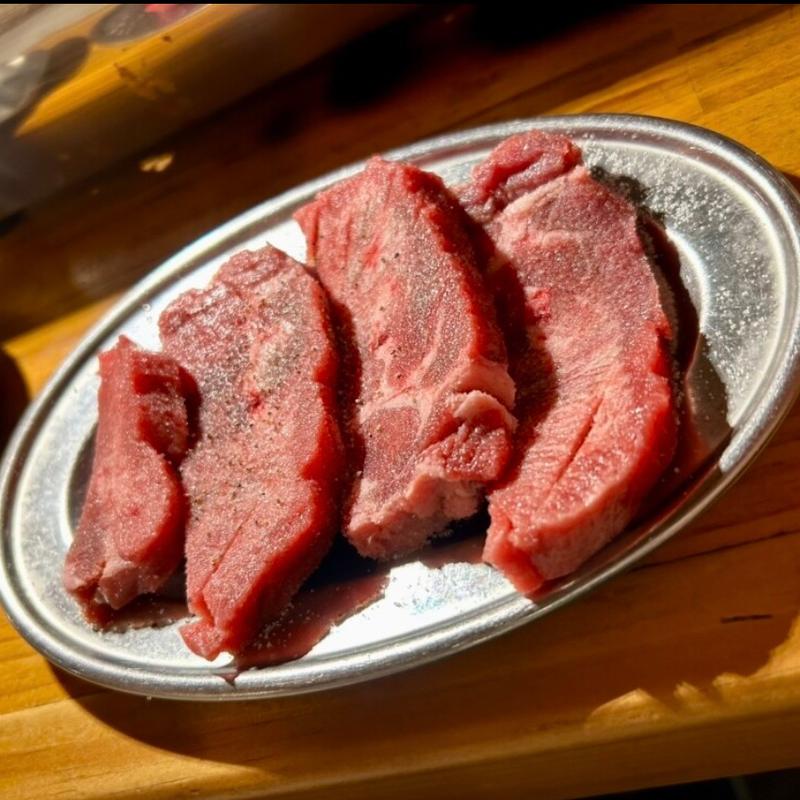 厚切り塩タン(内臓専門 犇)