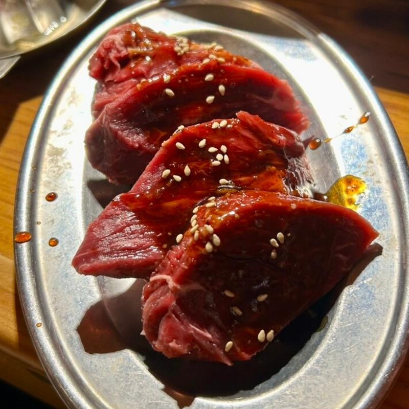 厚切り上ハラミ(内臓専門 犇)