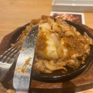 丸ごと新玉葱の生姜焼き