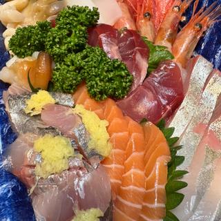 刺身盛り合わせ