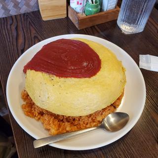 ケチャップオムライス3倍盛