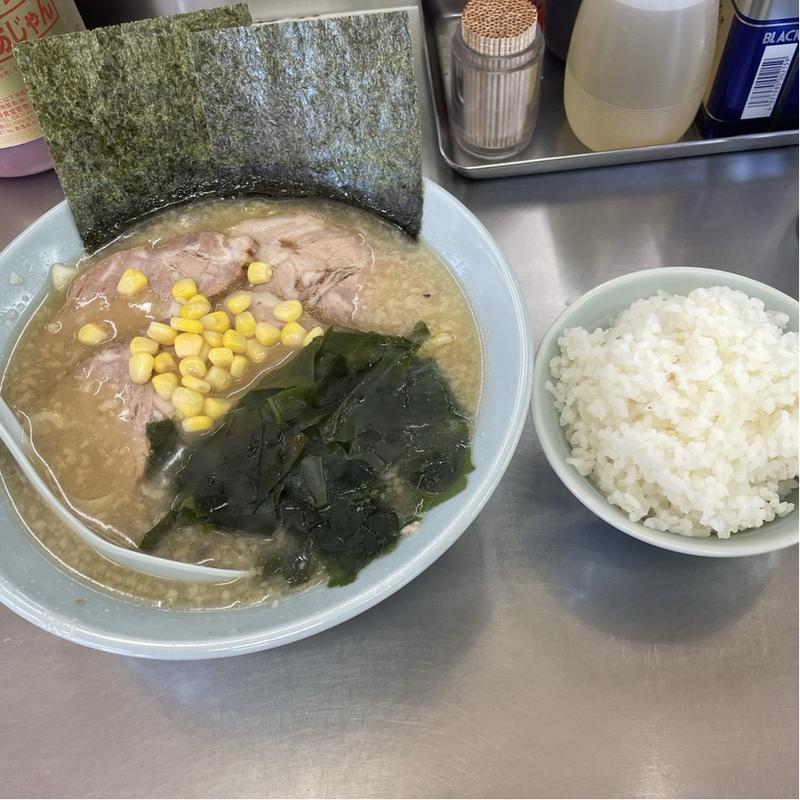 味噌チャーシュー3枚　わかめ　半ライス(ラーメンショップ 野田店 )