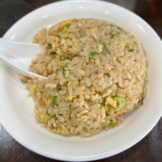 にんにく半チャーハン(博多鶏白湯ラーメンほったて小屋堤店)