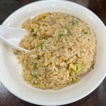にんにく半チャーハン(博多鶏白湯ラーメンほったて小屋堤店)