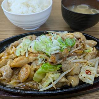 特製みそダレ定食