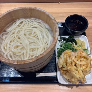 釜揚げうどん(得)とかき揚げ