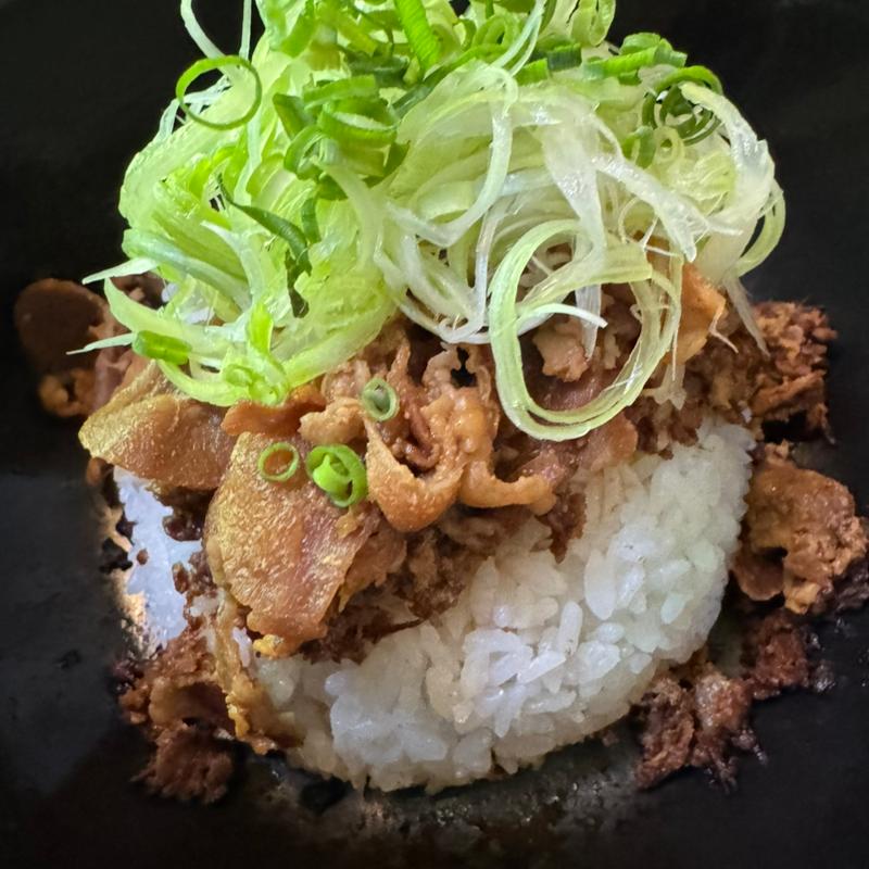 石焼き黒豚ひつまぶしランチ(焼肉厨房　わきもと )