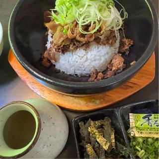 石焼き黒豚ひつまぶしランチ(焼肉厨房　わきもと )