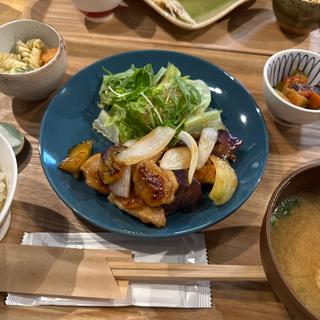 今日のお昼ごはん
