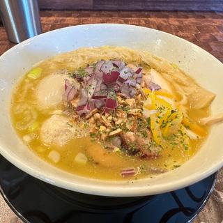 特級濃厚鶏蕎麦(特級鶏蕎麦龍介テクノパーク桜店)