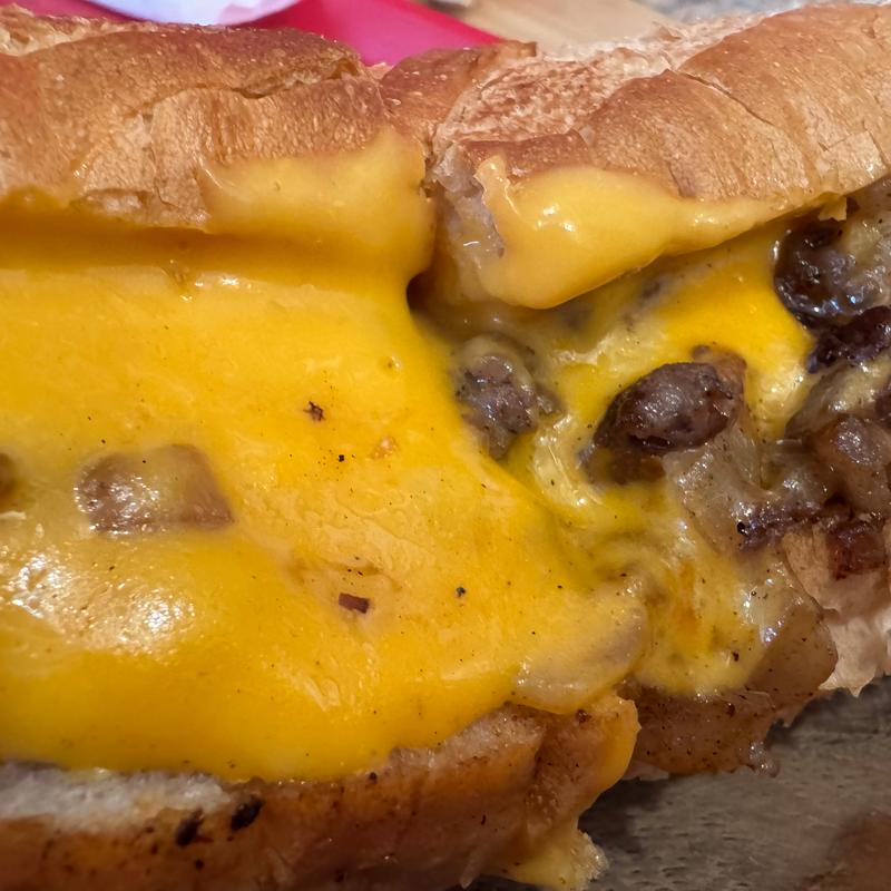 チーズステーキ(トヨダチーズステーキ & BBQ HATAGAYA)