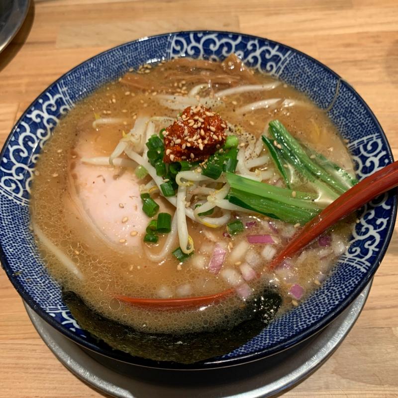 限定　溶き辛味噌ラーメン(麺屋 燕)