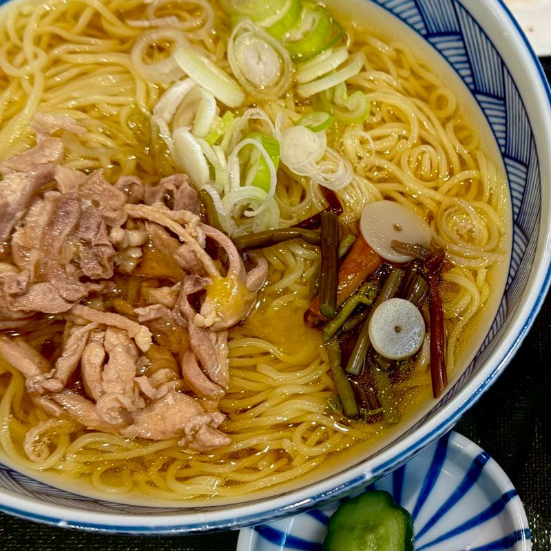 鳥中華ソースカツ丼(さくらんぼカントリークラブ)