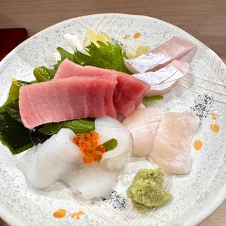 造り付出し定食