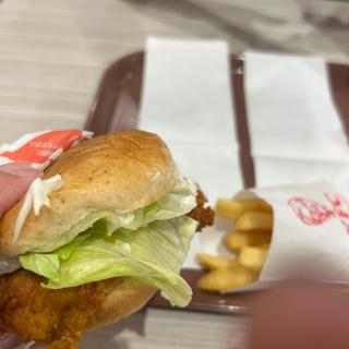 チキフィレバーガーセット