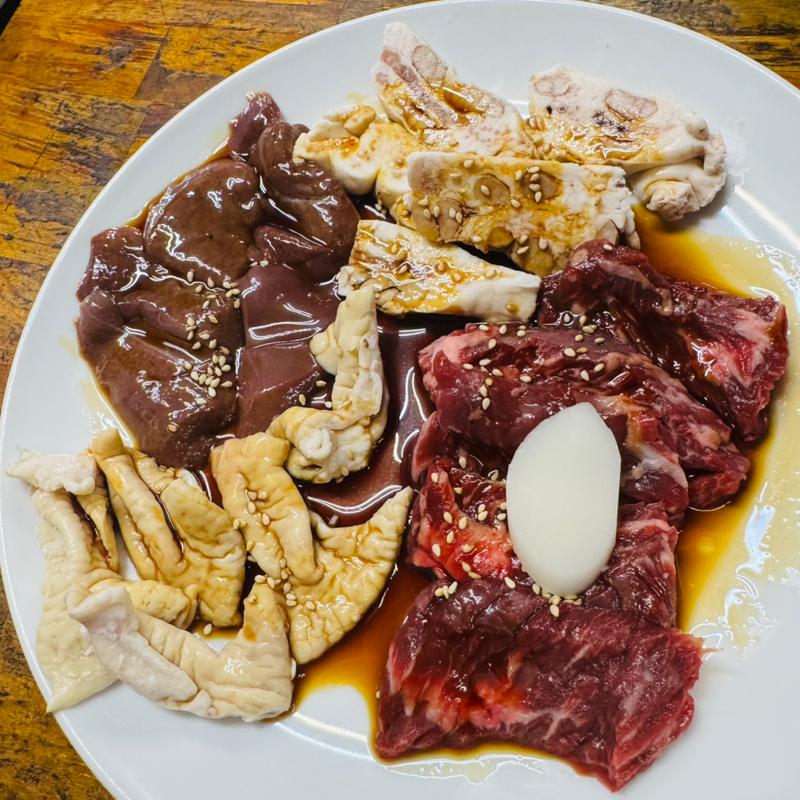 ハラミ等(炭良ホルモン)