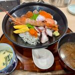 海鮮丼上(すしの家海月)