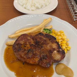 (ロイヤルホスト住吉店)