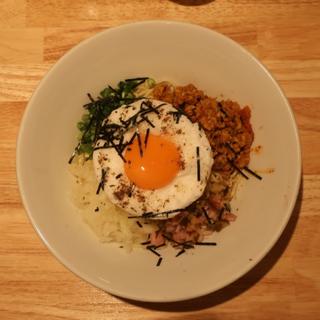 カレーまぜそば