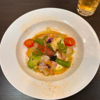 鯛のカルパッチョ仕立て