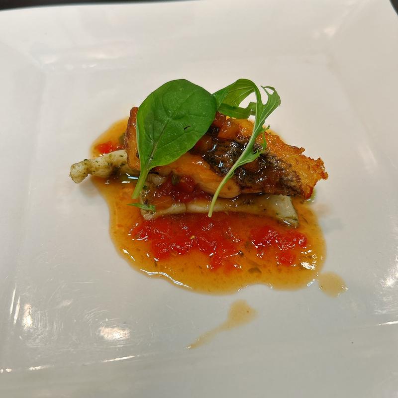 イサキのポワレ(華の雫 )