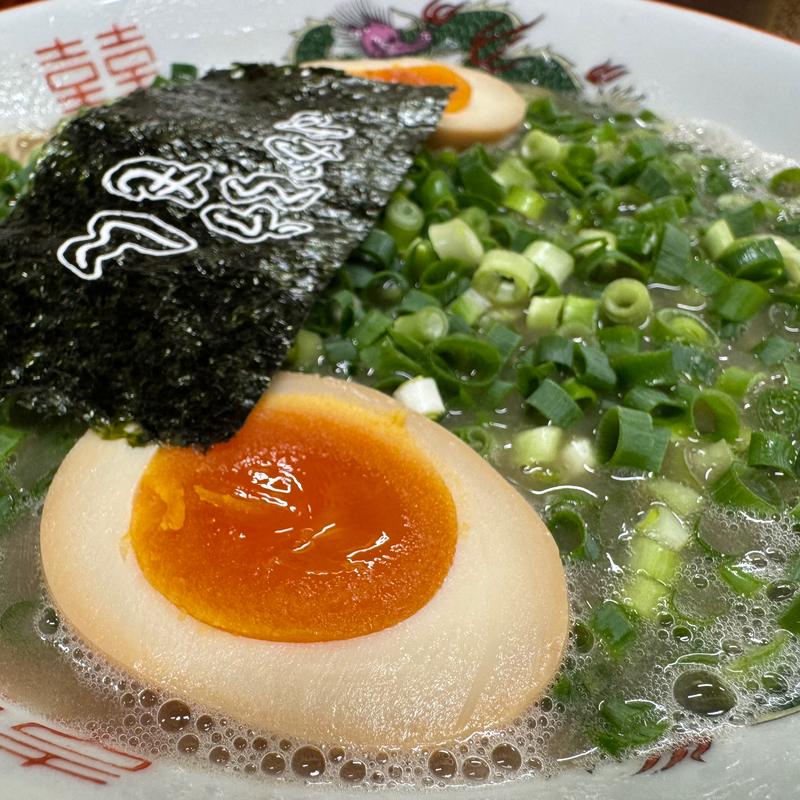 ネギラーメン(博多ラーメン よかろうもん)