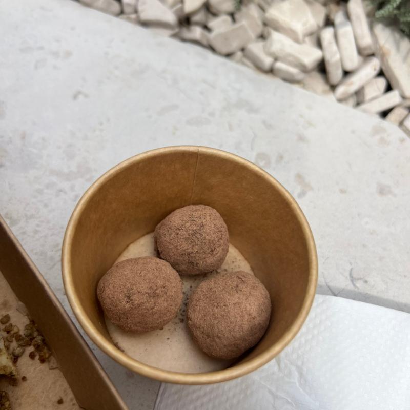 サメ・トリュフ(サウジアラビア パビリオン)