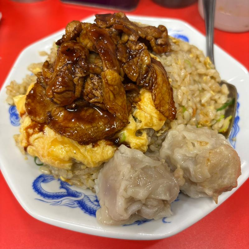 肉玉炒飯(萬龍)