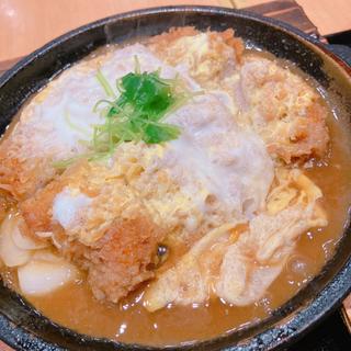 ひれかつ煮定食